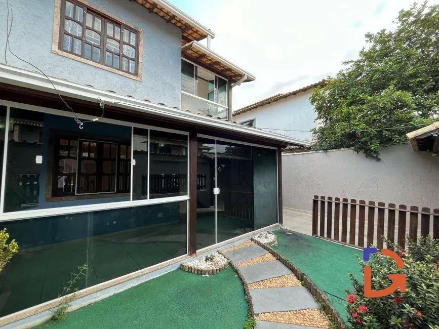 Foto 2 de Casa com 3 quartos à venda, 550m2 em Jardim Mariléa, Rio Das Ostras - RJ