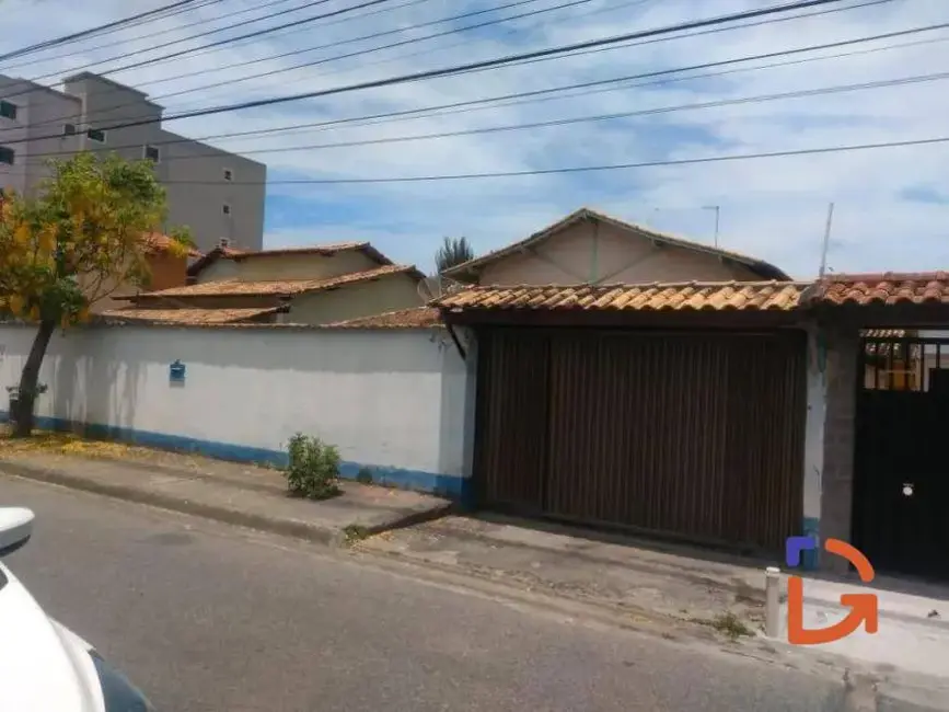 Foto 3 de Casa com 5 quartos à venda, 230m2 em Extensão do Bosque, Rio Das Ostras - RJ