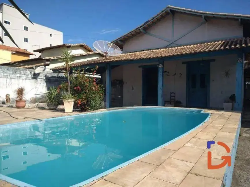 Foto 1 de Casa com 5 quartos à venda, 230m2 em Extensão do Bosque, Rio Das Ostras - RJ