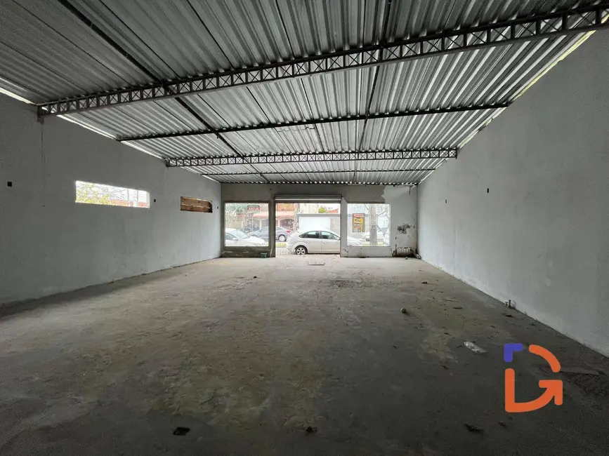 Foto 6 de Casa com 3 quartos à venda e para alugar, 360m2 em Novo Rio das Ostras, Rio Das Ostras - RJ