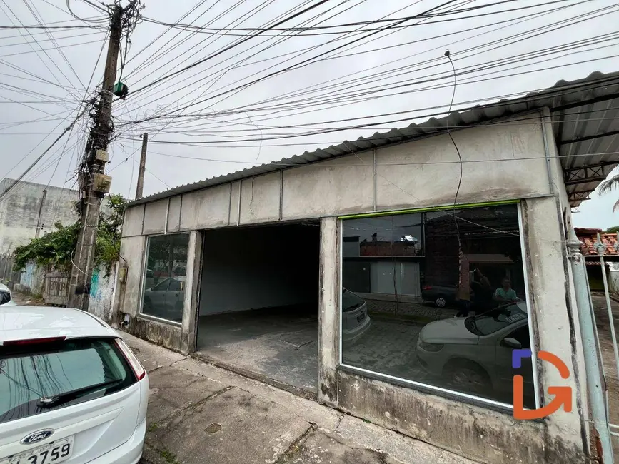 Foto 2 de Casa com 3 quartos à venda e para alugar, 360m2 em Novo Rio das Ostras, Rio Das Ostras - RJ