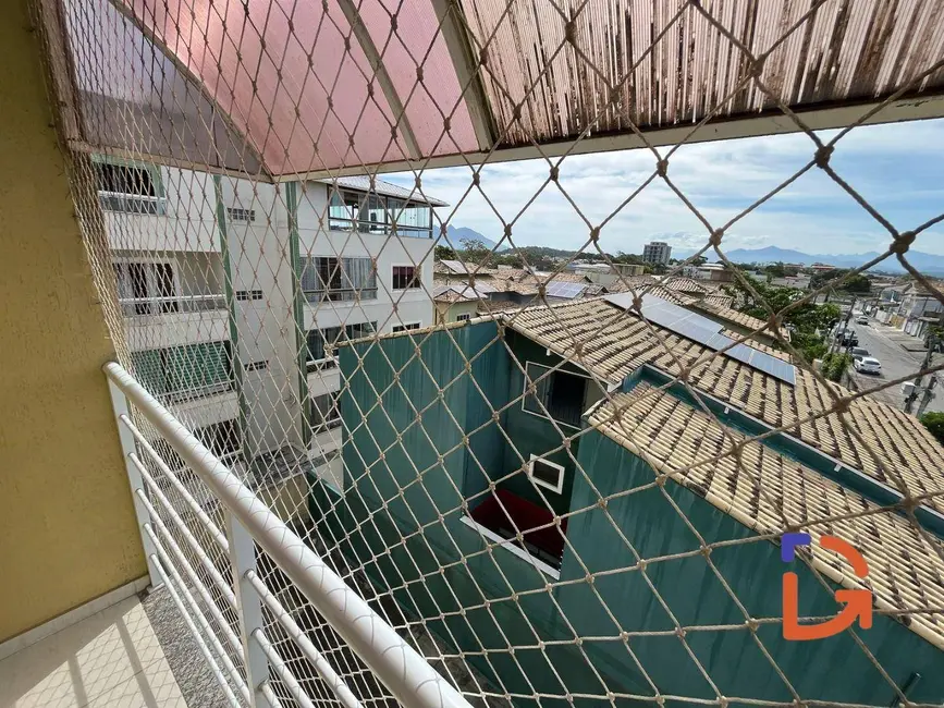 Foto 9 de Apartamento com 2 quartos à venda, 60m2 em Jardim Mariléa, Rio Das Ostras - RJ