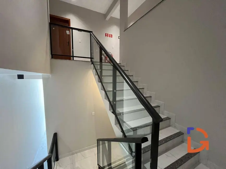 Loja para alugar, 34m2 em Cantagalo, Rio Das Ostras - RJ - imagem 6 Foto 6 de Loja para alugar, 34m2 em Cantagalo, Rio Das Ostras - RJ