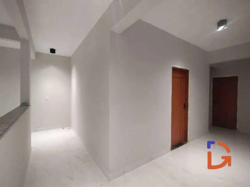 Loja para alugar, 34m2 em Cantagalo, Rio Das Ostras - RJ - imagem 7 Foto 7 de Loja para alugar, 34m2 em Cantagalo, Rio Das Ostras - RJ