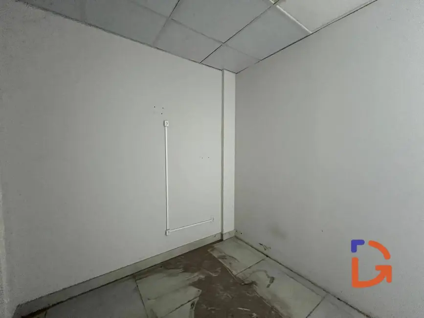 Loja para alugar, 55m2 em Atlântica, Rio Das Ostras - RJ - imagem 4 Foto 4 de Loja para alugar, 55m2 em Atlântica, Rio Das Ostras - RJ