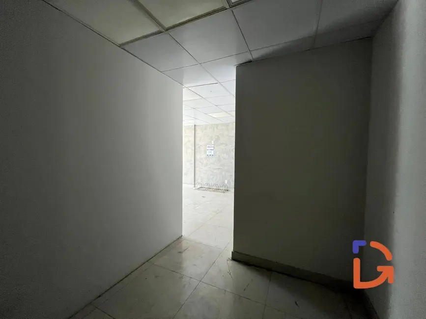 Loja para alugar, 55m2 em Atlântica, Rio Das Ostras - RJ - imagem 6 Foto 6 de Loja para alugar, 55m2 em Atlântica, Rio Das Ostras - RJ