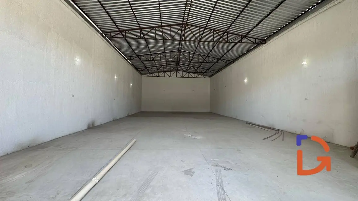Armazém / Galpão para alugar, 360m2 em Cidade Praiana, Rio Das Ostras - RJ - imagem 5 Foto 5 de Armazém / Galpão para alugar, 360m2 em Cidade Praiana, Rio Das Ostras - RJ