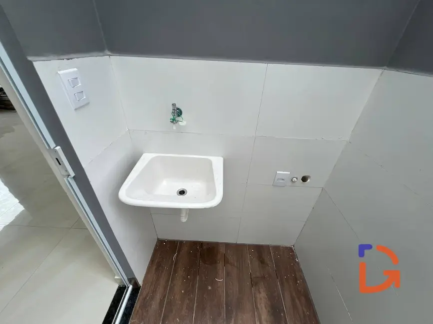 Casa com 3 quartos à venda, 240m2 em Costazul, Rio Das Ostras - RJ - imagem 8 Foto 8 de Casa com 3 quartos à venda, 240m2 em Costazul, Rio Das Ostras - RJ