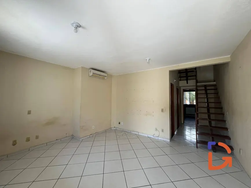 Foto 3 de Casa com 4 quartos à venda, 104m2 em Recreio, Rio Das Ostras - RJ