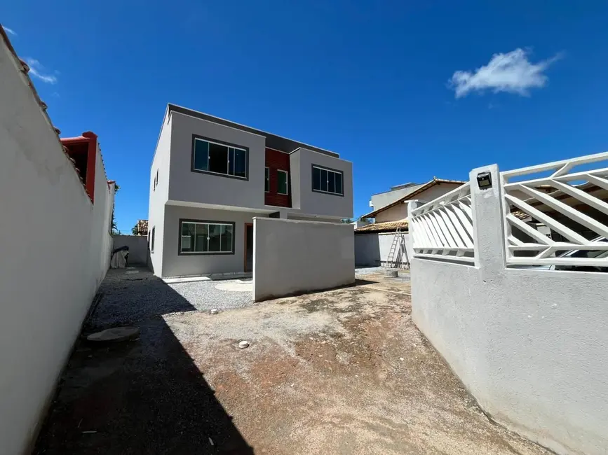 Foto 6 de Casa com 2 quartos à venda, 108m2 em Rio Das Ostras - RJ