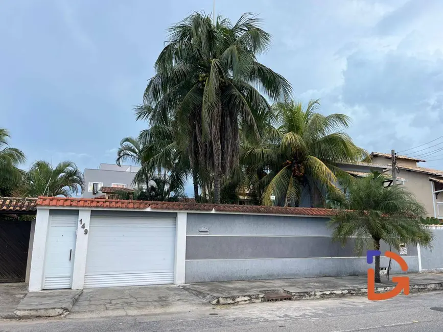 Foto 1 de Casa com 4 quartos à venda, 525m2 em Jardim Mariléa, Rio Das Ostras - RJ