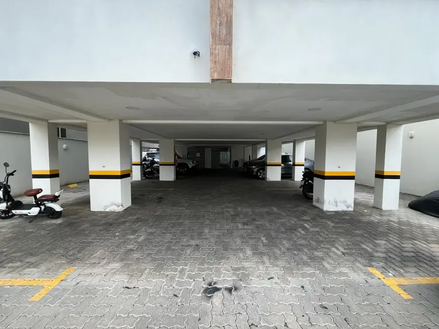 Foto 4 de Apartamento com 3 quartos à venda, 162m2 em Rio Das Ostras - RJ