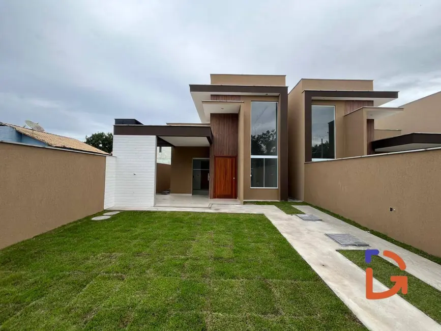Foto 1 de Casa com 3 quartos à venda, 240m2 em Ouro Verde, Rio Das Ostras - RJ