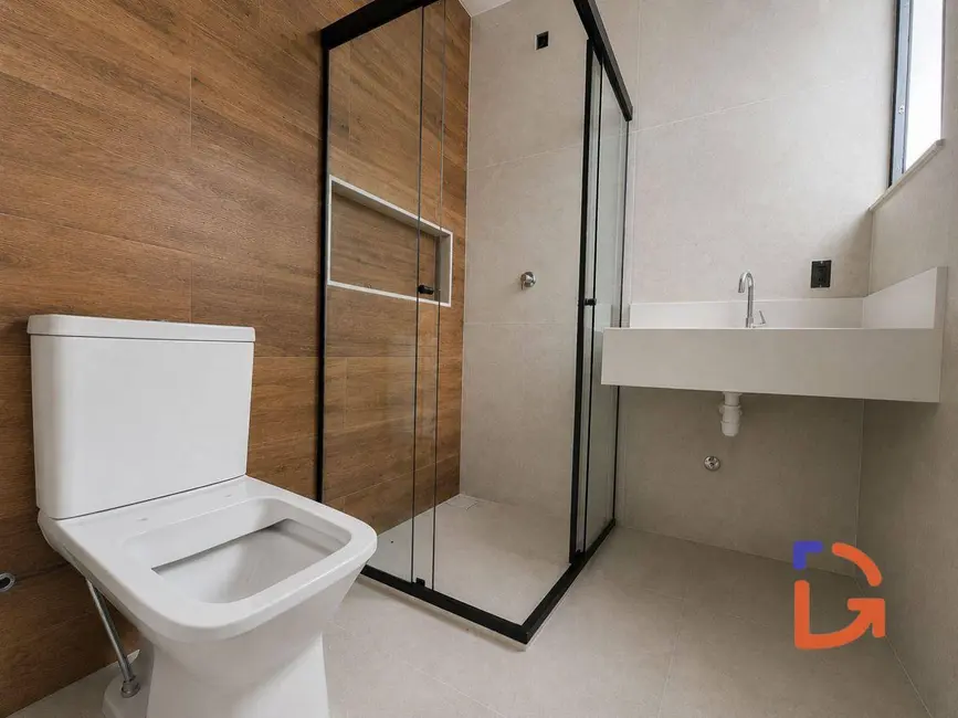 Casa com 4 quartos à venda e para alugar, 184m2 em Costazul, Rio Das Ostras - RJ - imagem 6 Foto 6 de Casa com 4 quartos à venda e para alugar, 184m2 em Costazul, Rio Das Ostras - RJ