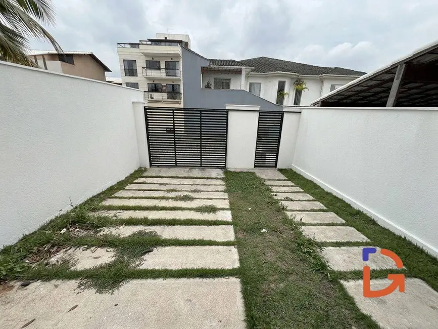 Casa com 4 quartos à venda e para alugar, 184m2 em Costazul, Rio Das Ostras - RJ - imagem 2 Foto 2 de Casa com 4 quartos à venda e para alugar, 184m2 em Costazul, Rio Das Ostras - RJ