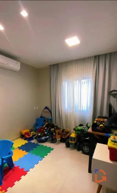 Casa com 4 quartos à venda, 366m2 em Terra Firme, Rio Das Ostras - RJ - imagem 9 Foto 9 de Casa com 4 quartos à venda, 366m2 em Terra Firme, Rio Das Ostras - RJ