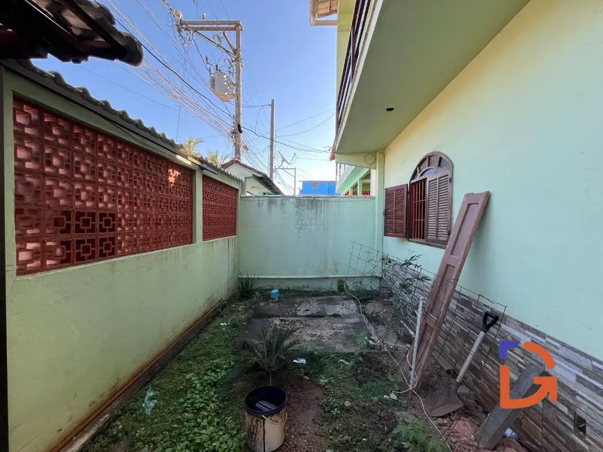 Foto 2 de Casa com 2 quartos à venda, 100m2 em Cabo Frio - RJ