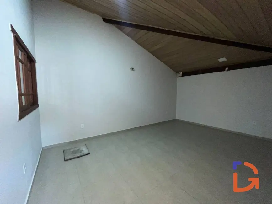 Foto 8 de Casa para alugar, 65m2 em Extensão do Bosque, Rio Das Ostras - RJ