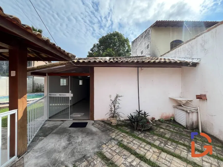 Foto 2 de Casa para alugar, 65m2 em Extensão do Bosque, Rio Das Ostras - RJ
