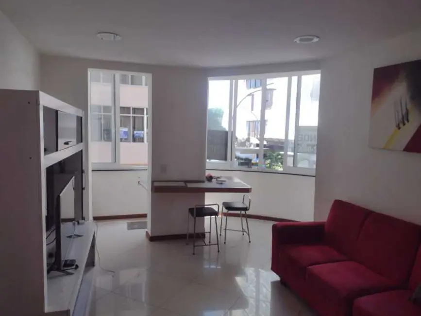 Foto 2 de Apartamento com 5 quartos à venda, 220m2 em Rio De Janeiro - RJ