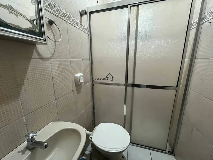 Foto 2 de Casa de Condomínio com 2 quartos à venda, 52m2 em Maracanã, Praia Grande - SP
