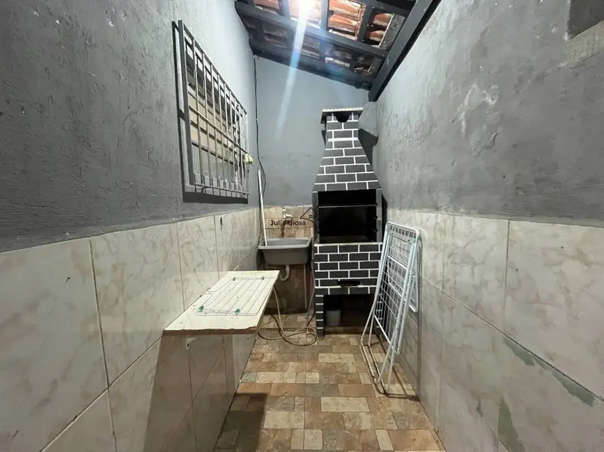 Foto 6 de Casa de Condomínio com 2 quartos à venda, 52m2 em Maracanã, Praia Grande - SP