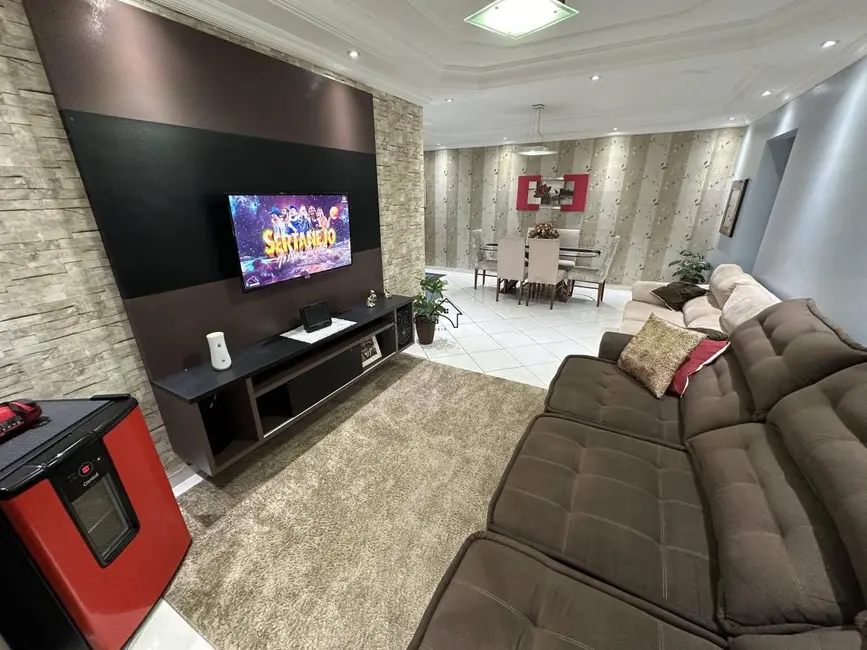 Foto 2 de Apartamento com 3 quartos à venda, 133m2 em Aviação, Praia Grande - SP