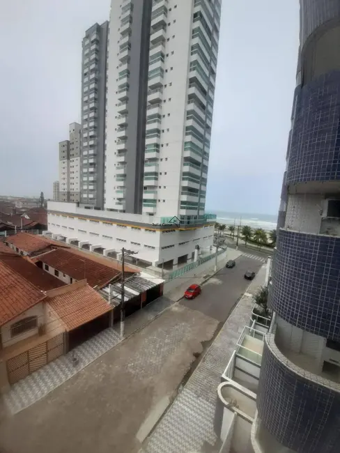 Foto 3 de Apartamento com 2 quartos à venda, 67m2 em Maracanã, Praia Grande - SP
