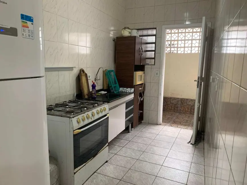 Casa de Condomínio com 1 quarto à venda, 50m2 em Aviação, Praia Grande - SP - imagem 3 Foto 3 de Casa de Condomínio com 1 quarto à venda, 50m2 em Aviação, Praia Grande - SP