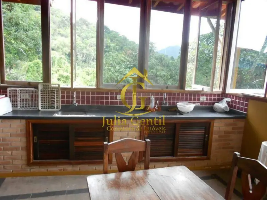 Foto 7 de Sobrado com 5 quartos à venda, 300m2 em Ubatuba - SP