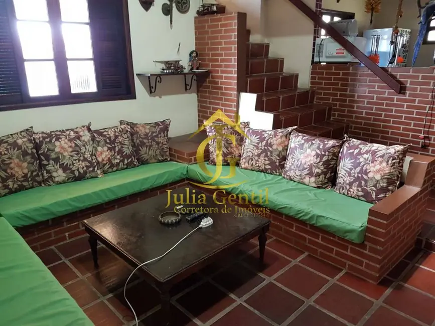 Foto 9 de Sobrado com 5 quartos à venda, 300m2 em Ubatuba - SP