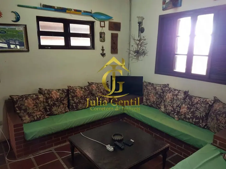 Foto 8 de Sobrado com 5 quartos à venda, 300m2 em Ubatuba - SP