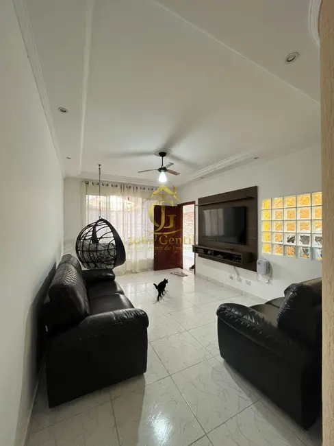 Foto 1 de Casa com 3 quartos à venda, 183m2 em Ocian, Praia Grande - SP