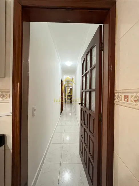Casa com 3 quartos à venda, 183m2 em Ocian, Praia Grande - SP - imagem 9 Foto 9 de Casa com 3 quartos à venda, 183m2 em Ocian, Praia Grande - SP