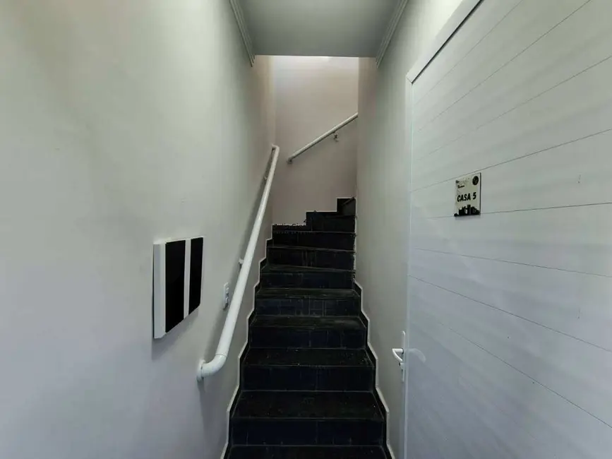 Foto 8 de Casa de Condomínio com 2 quartos à venda, 46m2 em Praia Grande - SP