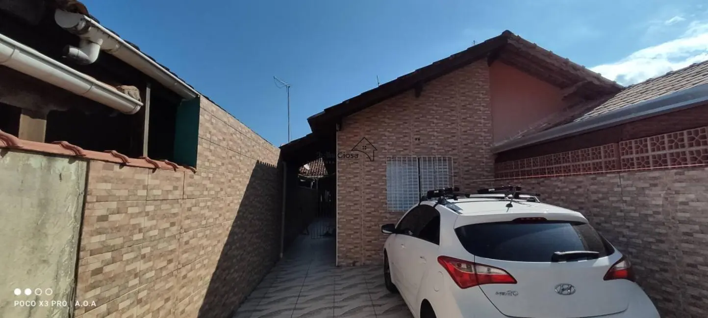 Foto 1 de Casa com 2 quartos à venda, 100m2 em Praia Grande - SP