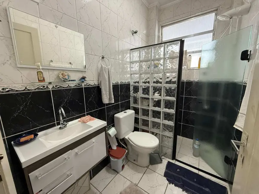 Apartamento com 2 quartos à venda, 55m2 em Guilhermina, Praia Grande - SP - imagem 8 Foto 8 de Apartamento com 2 quartos à venda, 55m2 em Guilhermina, Praia Grande - SP