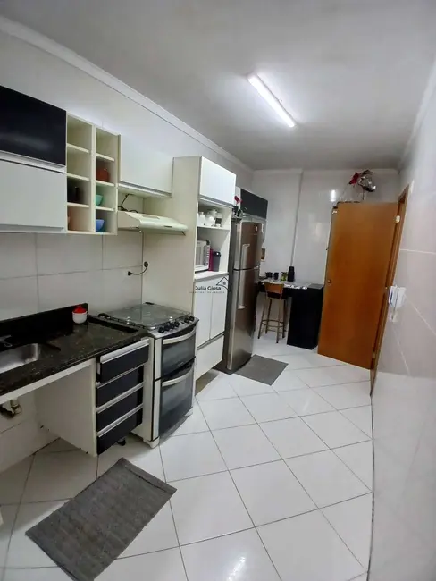 Apartamento com 2 quartos para alugar, 100m2 em Ocian, Praia Grande - SP - imagem 5 Foto 5 de Apartamento com 2 quartos para alugar, 100m2 em Ocian, Praia Grande - SP