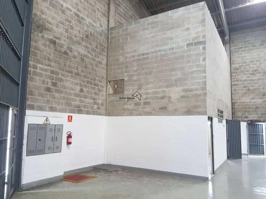 Armazém / Galpão para alugar, 841m2 em Ocian, Praia Grande - SP - imagem 4 Foto 4 de Armazém / Galpão para alugar, 841m2 em Ocian, Praia Grande - SP