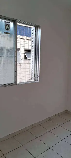 Foto 2 de Apartamento com 1 quarto para alugar, 34m2 em Boqueirão, Praia Grande - SP