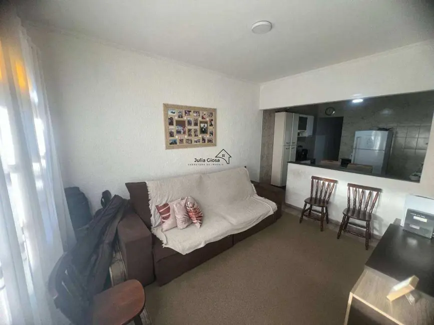 Casa com 2 quartos para alugar, 74m2 em Maracanã, Praia Grande - SP - imagem 1 Foto 1 de Casa com 2 quartos para alugar, 74m2 em Maracanã, Praia Grande - SP