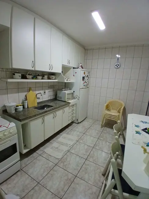 Foto 4 de Apartamento com 1 quarto para alugar, 68m2 em Praia Grande - SP