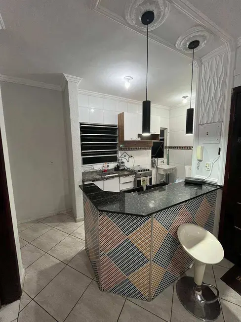 Foto 2 de Apartamento com 1 quarto para alugar, 34m2 em Aviação, Praia Grande - SP