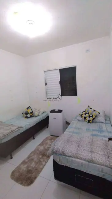 Sobrado com 2 quartos para alugar em Melvi, Praia Grande - SP - imagem 8 Foto 8 de Sobrado com 2 quartos para alugar em Melvi, Praia Grande - SP