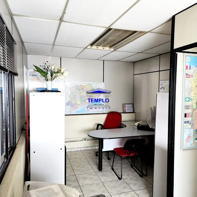 Foto 3 de Armazém / Galpão à venda, 470m2 em Vila Santa Maria, São Paulo - SP