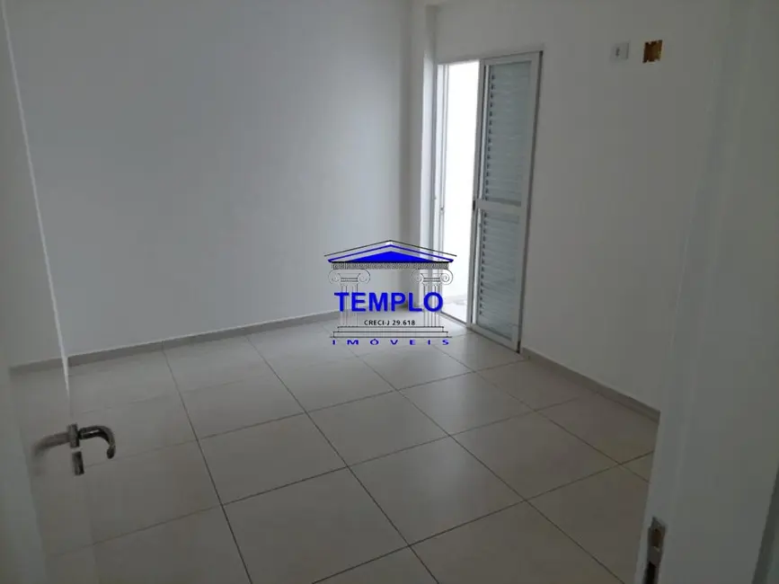 Foto 3 de Casa com 3 quartos à venda, 160m2 em Vila Mangalot, São Paulo - SP