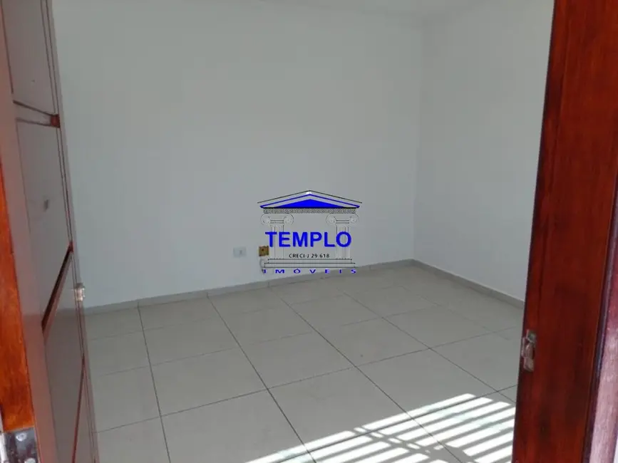 Foto 2 de Casa com 3 quartos à venda, 160m2 em Vila Mangalot, São Paulo - SP