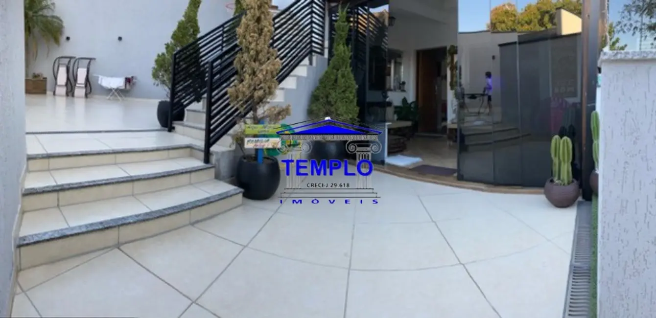 Foto 4 de Casa com 6 quartos à venda, 300m2 em Vila Itaberaba, São Paulo - SP