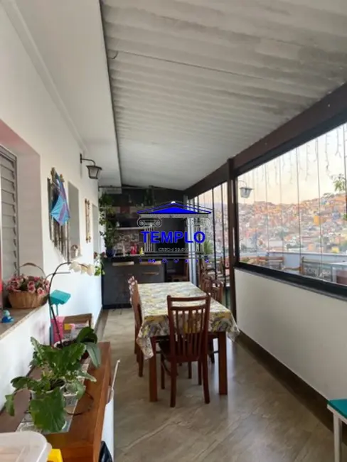 Foto 8 de Casa com 6 quartos à venda, 300m2 em Vila Itaberaba, São Paulo - SP