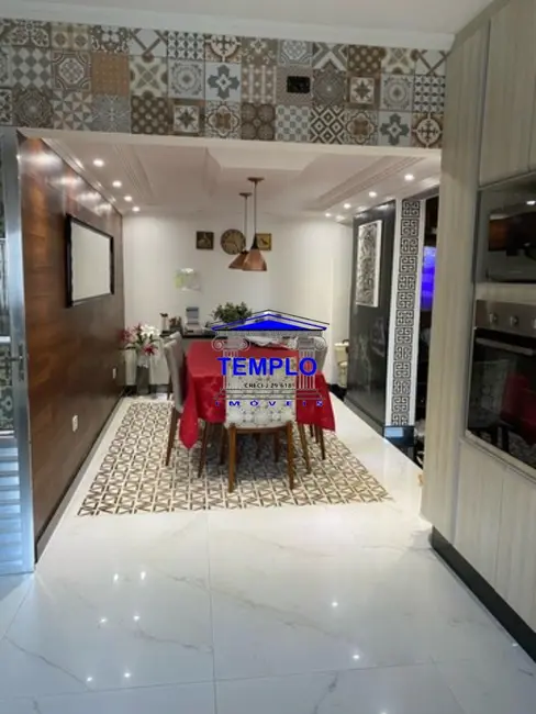 Foto 1 de Casa com 6 quartos à venda, 300m2 em Vila Itaberaba, São Paulo - SP